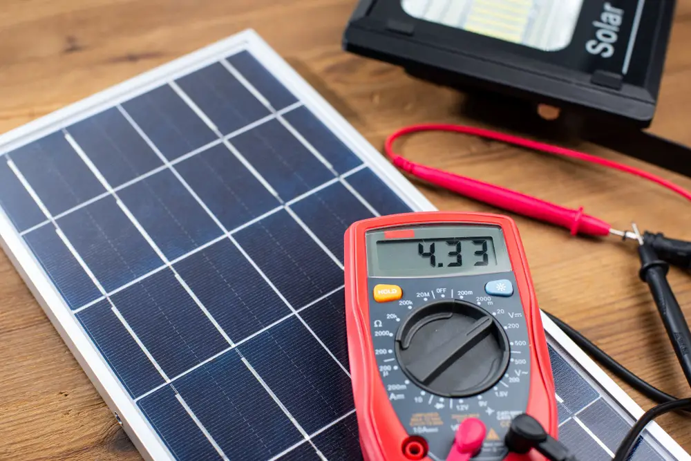 How to Test a Solar Panel with a Multimeter - Hand Tools for Fun