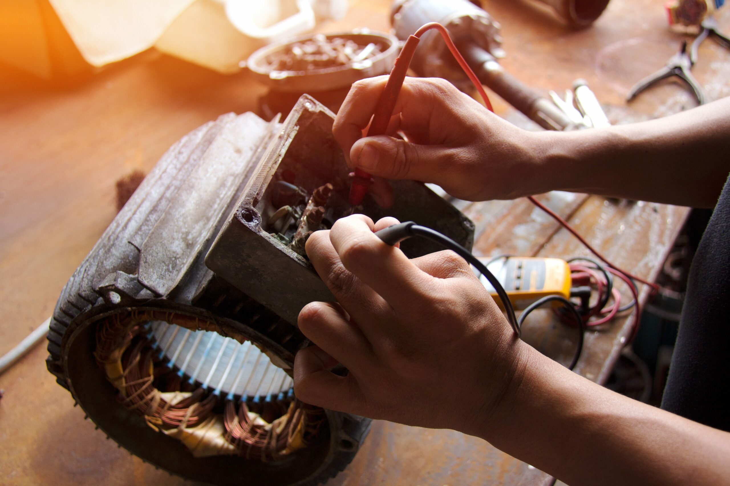 how-to-test-a-single-phase-motor-with-a-multimeter-hand-tools-for-fun