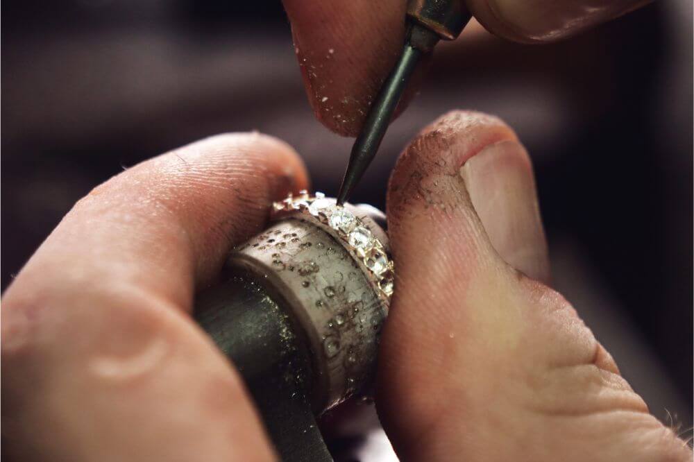 how-to-use-a-soldering-iron-for-jewelry-making-hand-tools-for-fun