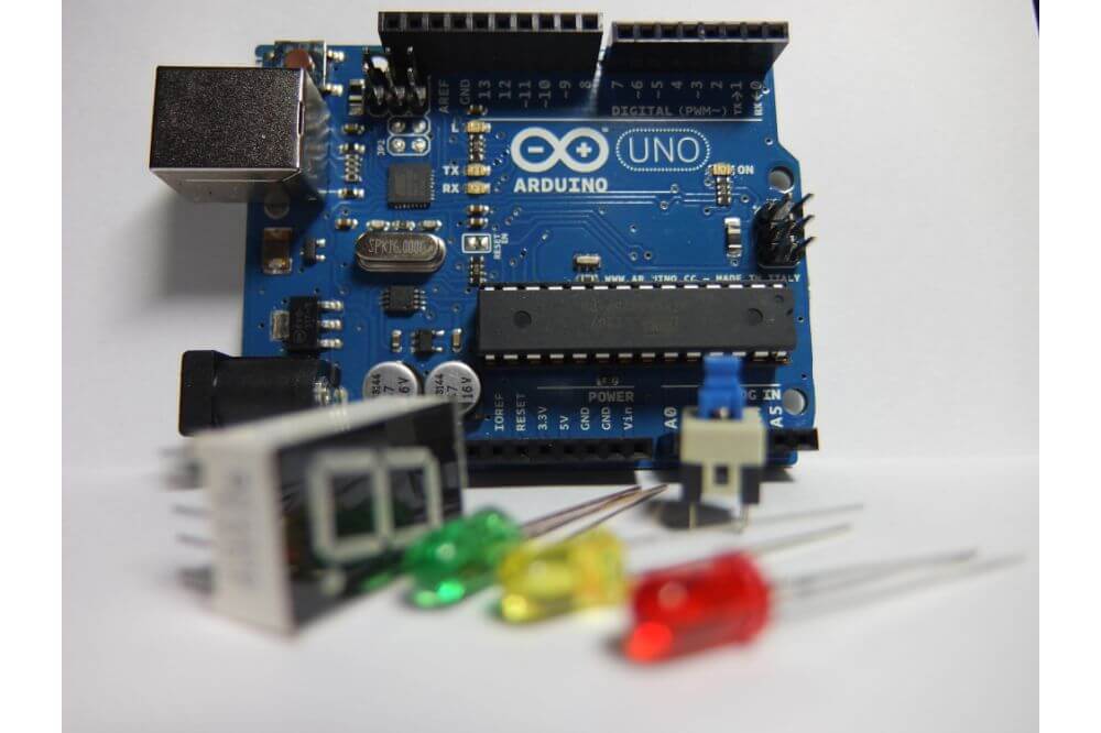 What the Arduino Uno is, and How it Works - Hand Tools for Fun